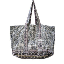 Load image into Gallery viewer, Large sari market tote bags