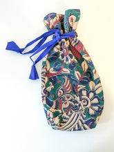 Load image into Gallery viewer, Eco Friendly Bottle Bags, Reusable Kalamkari Cotton Bottle Gift Bags, Ethically Handmade in India