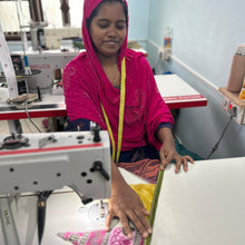 Load image into Gallery viewer, artisan sewing sari flags