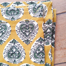 Load image into Gallery viewer, Bagru block - printed placemats set of 2, handmade table mats - Shakti.ism | शक्तिवाद