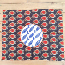 Load image into Gallery viewer, Bagru paisley block - printed placemats set of 2, handmade table mats - Shakti.ism | शक्तिवाद