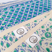 Load image into Gallery viewer, Block - printed organic cotton placemats (set of 2) - Shakti.ism | शक्तिवाद