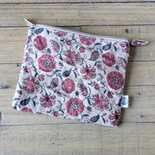 Load image into Gallery viewer, Quilted Sari Pouches: Beige Floral Pattern with Colourful Zipper
