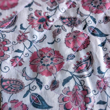 Load image into Gallery viewer, Quilted Sari Pouches: Beige Floral Pattern with Colourful Zipper
