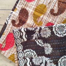 Load image into Gallery viewer, Sari placemats, handmade, set of 2, table mats, reversible
