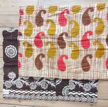 Load image into Gallery viewer, Sari placemats, handmade, set of 2, table mats, reversible
