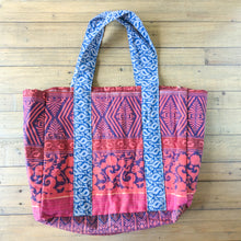 Load image into Gallery viewer, Large sari market tote bags
