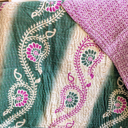 close up mini kantha blanket