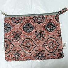 Load image into Gallery viewer, Quilted Sari Pouches: Burgundy Floral Pattern with Colourful Zipper
