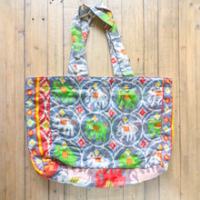 Load image into Gallery viewer, Large sari market tote bags
