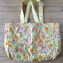 Load image into Gallery viewer, Large sari market tote bags
