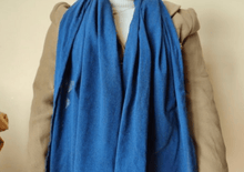 Load image into Gallery viewer, Soft cotton scarf, handwoven in Nepal - Shakti.ism | शक्तिवाद
