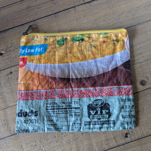 Load image into Gallery viewer, Recycled rice bag zipper pouches
