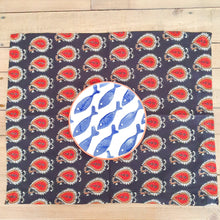 Load image into Gallery viewer, Bagru paisley block - printed placemats set of 2, handmade table mats - Shakti.ism | शक्तिवाद
