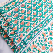 Load image into Gallery viewer, Block - printed organic cotton placemats (set of 2) - Shakti.ism | शक्तिवाद
