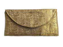 Load image into Gallery viewer, Gold sari clutch, evening bag - Shakti.ism | शक्तिवाद
