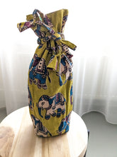 Load image into Gallery viewer, Reusable Kalamkari Cotton Pouch, Bottle Gift Bag, Lime Green
