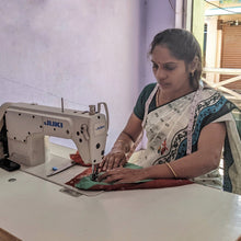 Load image into Gallery viewer, Indigo block - printed table runner, handmade - Shakti.ism | शक्तिवाद
