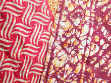 Load image into Gallery viewer, Sari placemats, set of 2, handmade table mats, reversible
